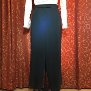 Lined crêpe flare bottom well tailored slacks